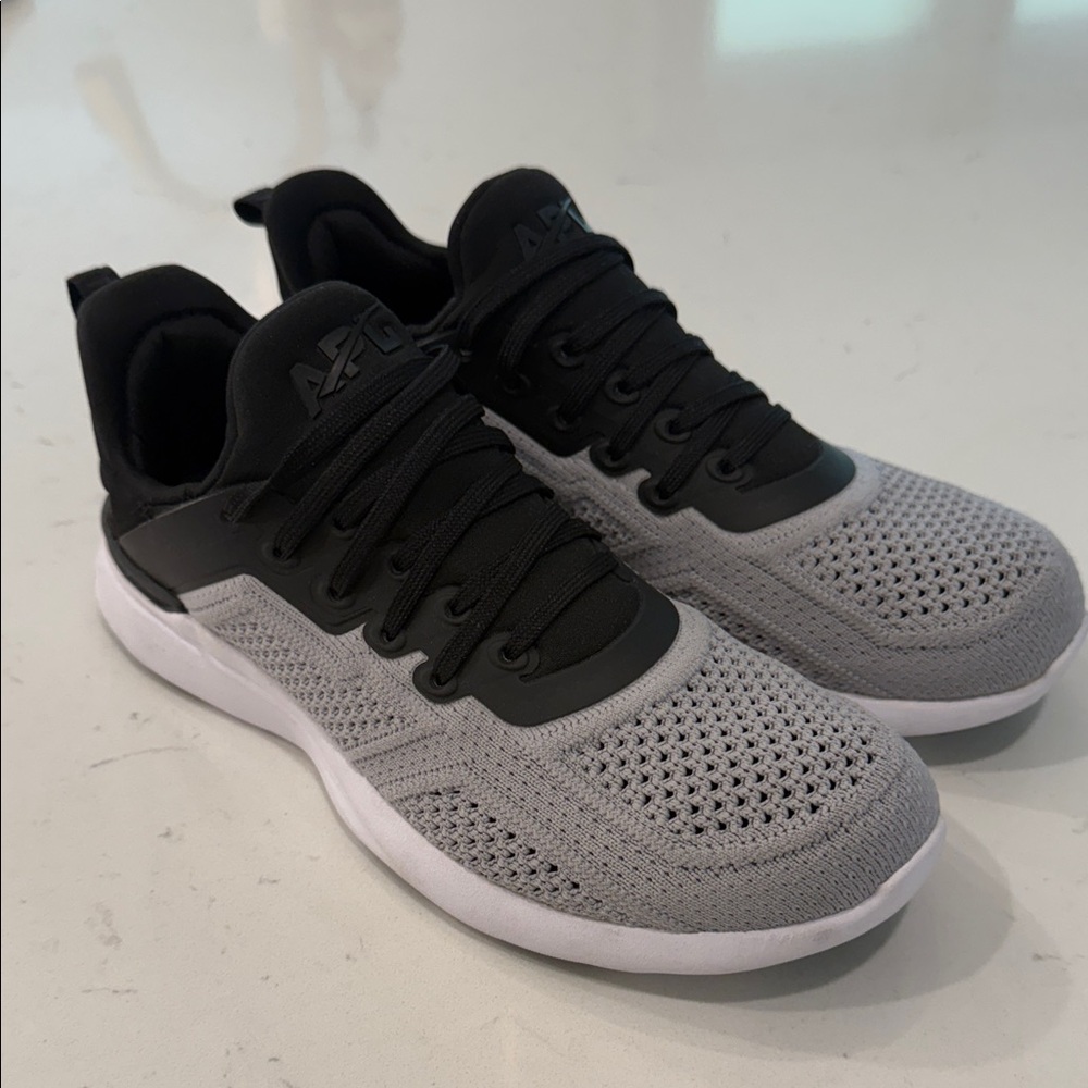 APL Techloom Tracker Shoes - Size 7